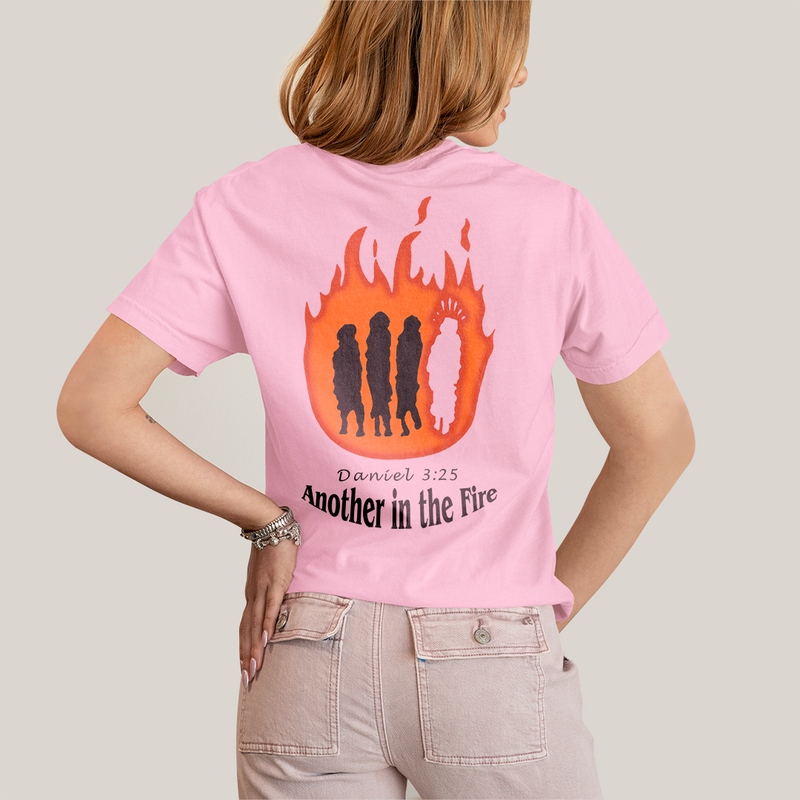 Camiseta Algodão Unissex Another in the Fire Daniel 3:25