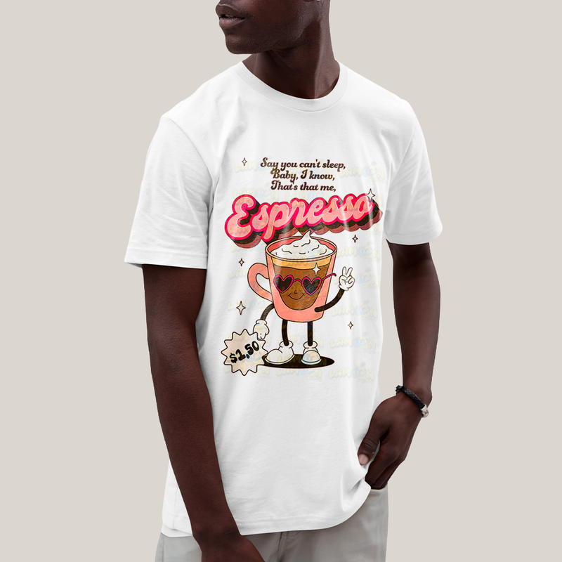 Camiseta Algodão Unissex T shirt - Sabrina Carpenter Espresso cafe