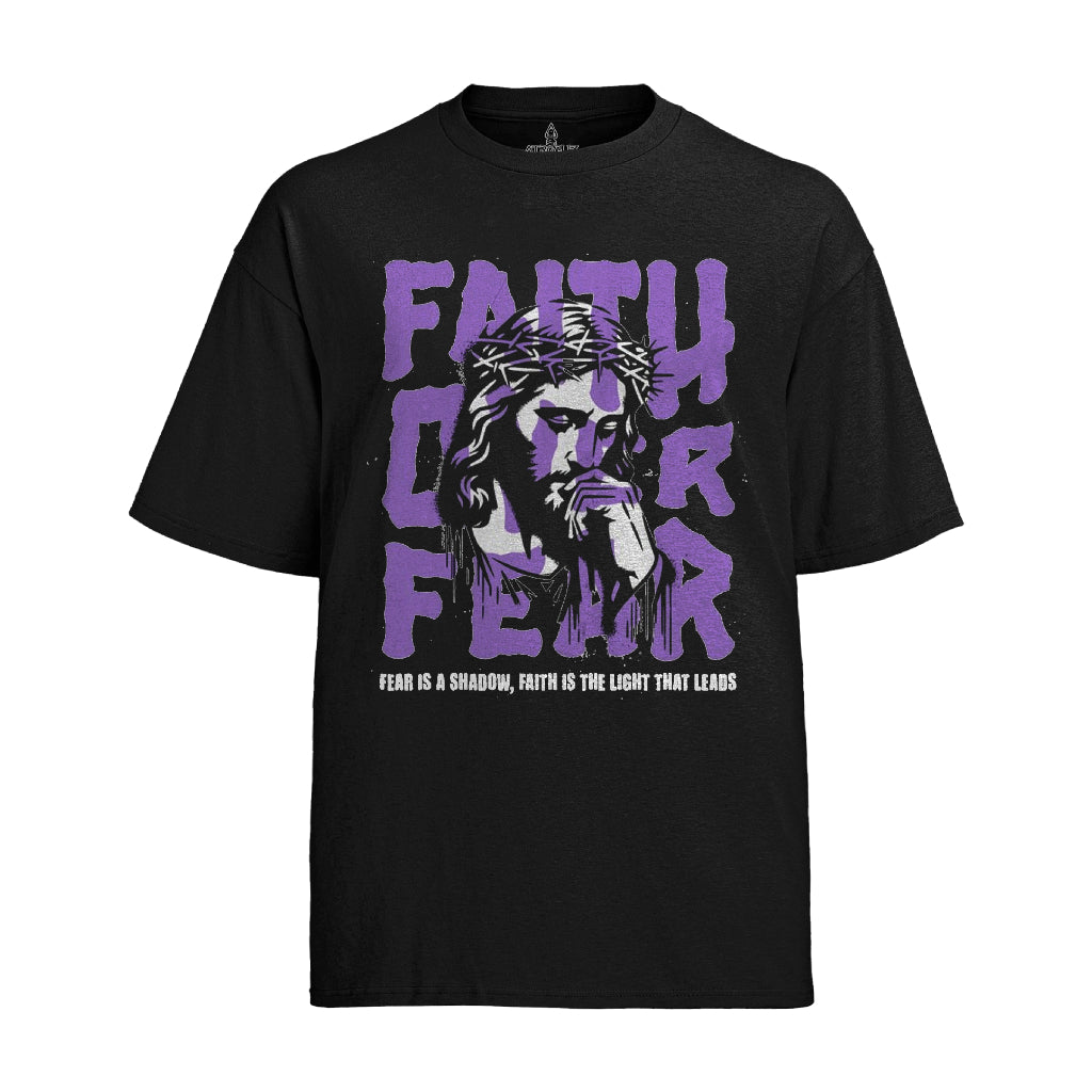 Camiseta Graphic Tee Tshirt Jesus Fear Is A Shadow