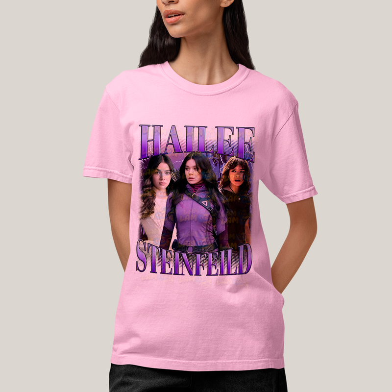 Camiseta Algodão Unissex T shirt - Hailee Steinfield Atriz Roxo Gavião Arqueiro