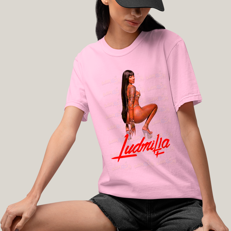 Camiseta Algodão Unissex T shirt - ludmilla logo