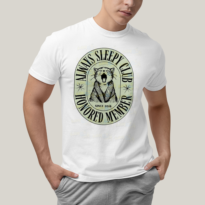 Camiseta Algodão Unissex T shirt Gato Membro Honrado do Clube Sempre Sonolento