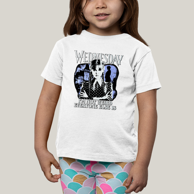Camiseta Infantil Algodão Unissex T shirt Wandinha Wednesday Eu Não Sou Estranho, Todo Mundo é