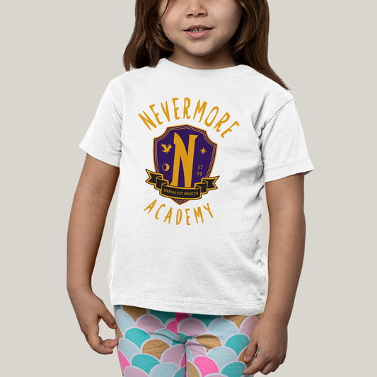 Camiseta Infantil Algodão Unissex T shirt Wandinha Unitas Est Invicta Nevermore Academy