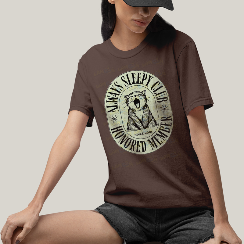 Camiseta Algodão Unissex T shirt Gato Membro Honrado do Clube Sempre Sonolento