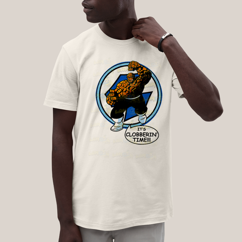 Camiseta Algodão Unissex T shirt Quarteto Fantástico O Coisa Tá na Hora do Pau