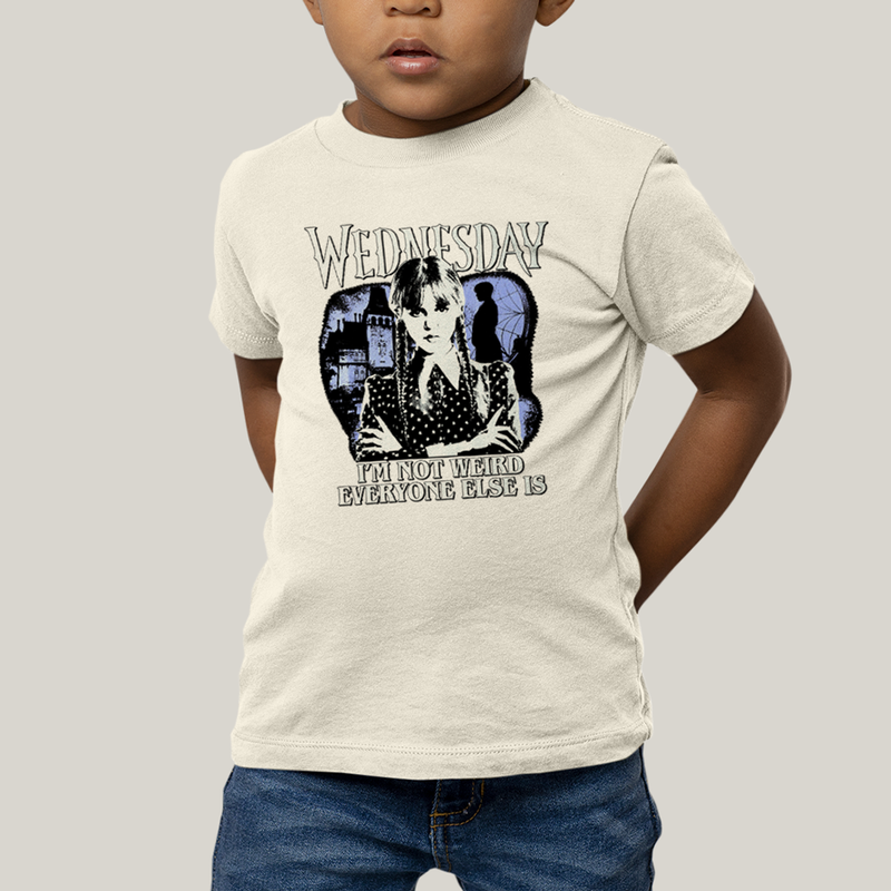 Camiseta Infantil Algodão Unissex T shirt Wandinha Wednesday Eu Não Sou Estranho, Todo Mundo é