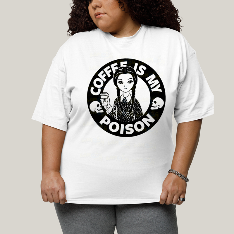 Camiseta Plus Size Algodão Unissex T shirt Wandinha Café é Meu Veneno
