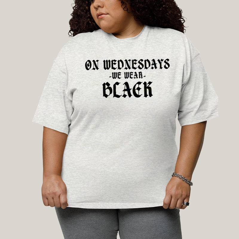 Camiseta Plus Size Algodão Unissex T shirt Wandinha Na Quarta Feira Usamos Preto 1