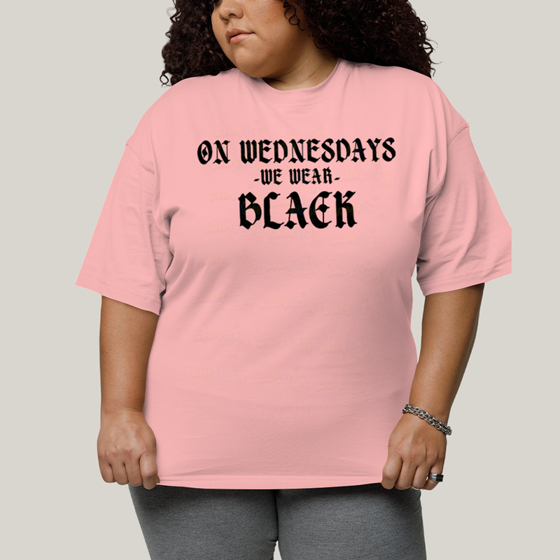 Camiseta Plus Size Algodão Unissex T shirt Wandinha Na Quarta Feira Usamos Preto 1