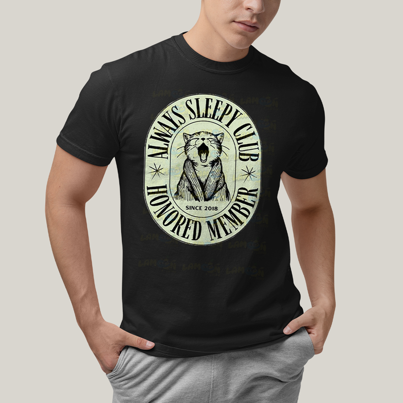Camiseta Algodão Unissex T shirt Gato Membro Honrado do Clube Sempre Sonolento