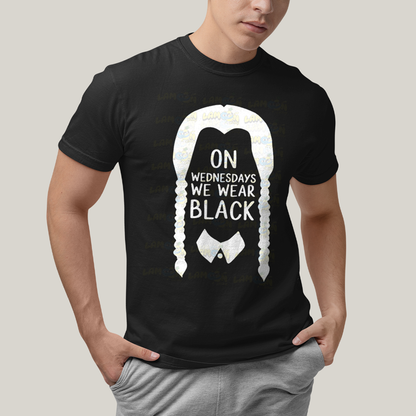 Camiseta Algodão Unissex T shirt Wandinha Na Quarta Feira Usamos Preto