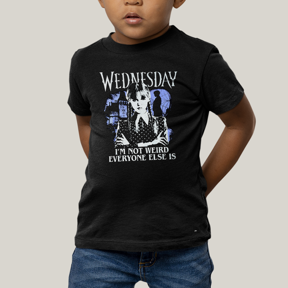 Camiseta Infantil Algodão Unissex T shirt Wandinha Wednesday Eu Não Sou Estranho, Todo Mundo é
