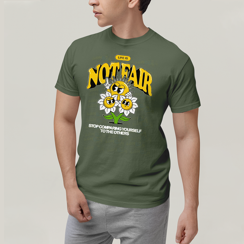 Camiseta Algodão Unissex T shirt A Vida Não é Justa, Pare de Se Comparar com os Outros